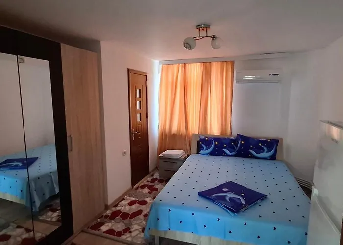 ゲストハウス La Mare 3*